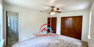 Available July 25: Well Maintained 3/2 Duplex Gallery 16