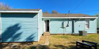 Adorable Remodeled three bedroom, one bath home with spacious fenced in back yard!! Gallery 9