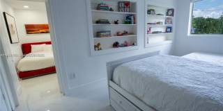 31 SW 6th St Gallery 15