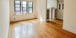 3618 North Marshfield Ave. Apt. Gallery 1
