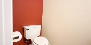 NEW IN MANAGEMENT - AVAILABLE NOW Gallery 7