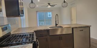 1124 Lake Terrace Gallery 16