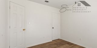 LIMITED-TIME MOVE-IN SPECIAL: Receive two weeks of free rent with an approved application and lease start by August 15th! Gallery 18