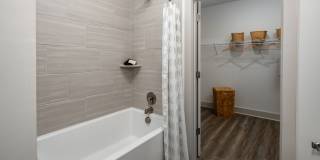 The Banks at Mt. Holly Apartments Gallery 17