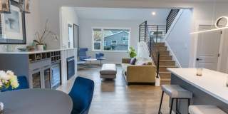 Fully Furnished Lake Oswego Gem!!!! Gallery 25