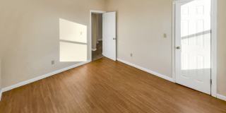 34 Wolcott Street Gallery 12
