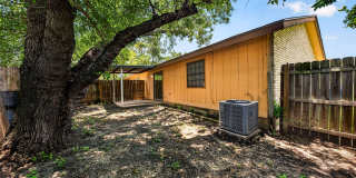 208 BEXAR DR Gallery 27