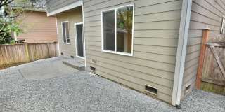 4bd/2.5ba Bothell Home Gallery 8