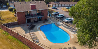 Westchester Square Gallery 13