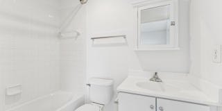 4410 LONGFELLOW Street Gallery 33