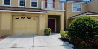 3 Bedroom, 2.5 Bathroom 2-Story Townhouse in Gated Community - Kissimmee Gallery 1