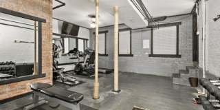1110 West Glenlake Ave. Gallery 4
