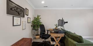 2741 Oberlin Road Gallery 27