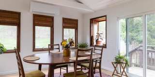 2537 Malletts Bay Avenue Gallery 1