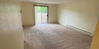 1 Bedroom 1 Bathroom at Hollywood Park Apartments Gallery 29