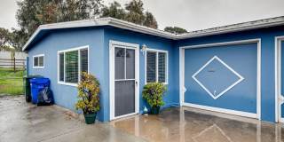 2 Bedroom/1 Bath single story unit in duplex for rent in Encinitas! Gallery 1