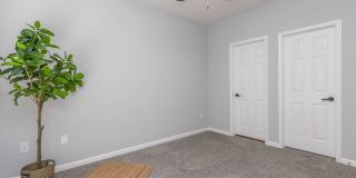 Mallard Glen Gallery 112