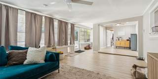 2302 S ARRAWANA AVENUE Gallery 36