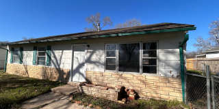 4 Bed 1 Bath *SECTION 8 APPROVED* Gallery 1
