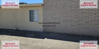 Fort Lowell & Campbell 2/1 - A/C and all appliances Gallery 3