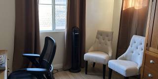 319 West Shoshone Street Gallery 16