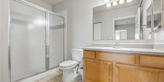 1025 VILLAGIO Circle Gallery 26