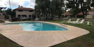 2 bed 1.5 townhouse Scottsdale Gallery 1