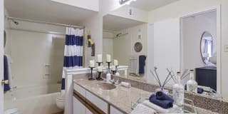 Gables CityWalk Waterford Square Gallery 7