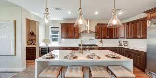 137 N Un St Gallery 7