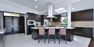 4347 Coronet Drive Gallery 8