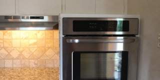 Updated 3 Bedroom in Tyler Gallery 8