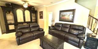 1483 HILLVIEW LANE Gallery 4