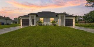 Charming 3BR Duplex in Lehigh Acres Gallery 1