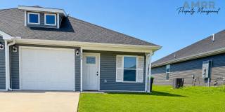 New Beginnings Start With AMRR: Cozy 3 Bedroom Available in August! Gallery 27