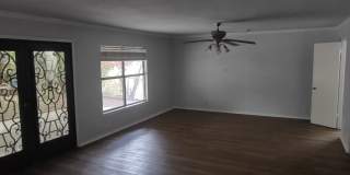 13030 Woller Creek Gallery 7