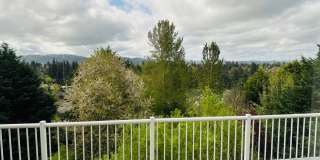 Stunning Custom Home with Beautiful Views Gallery 41