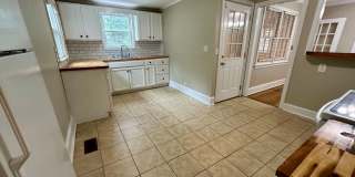 Quaint Cottage! Gallery 4