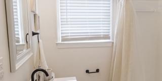 Solid brick duplex located in Forest Acres Gallery 23