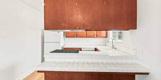16682 Bartlett Lane Gallery 4