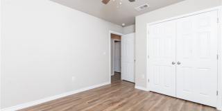 2351 S Wall Street Gallery 14