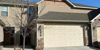Beautiful home in quiet Pine Tree Village Community neighborhood Gallery 1