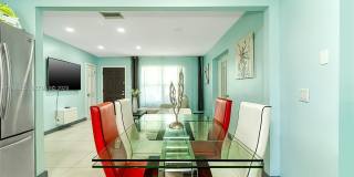 216 SW 6th St Gallery 6