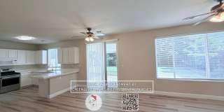 Beautiful 3 bedroom home nestled in cozy Brentwood neighborhood! Gallery 9
