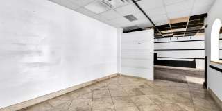 23455 Telegraph Gallery 13