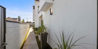 850 N. Van Ness Avenue Apartments Gallery 13