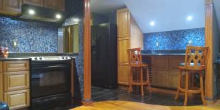 1034 North Main Street Gallery 8