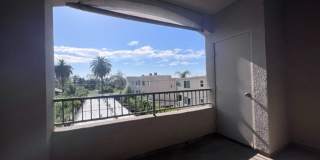 Beautiful two bedroom, two bath Condo In Long Beach Gallery 14