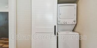 325 15th Ave NE Gallery 7