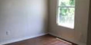 622 Avenue S NE Gallery 3