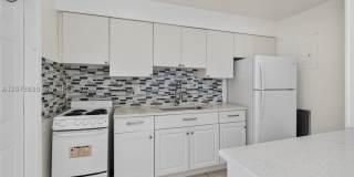 2115 N 17th Ct 2115 N 17th Ct Gallery 1